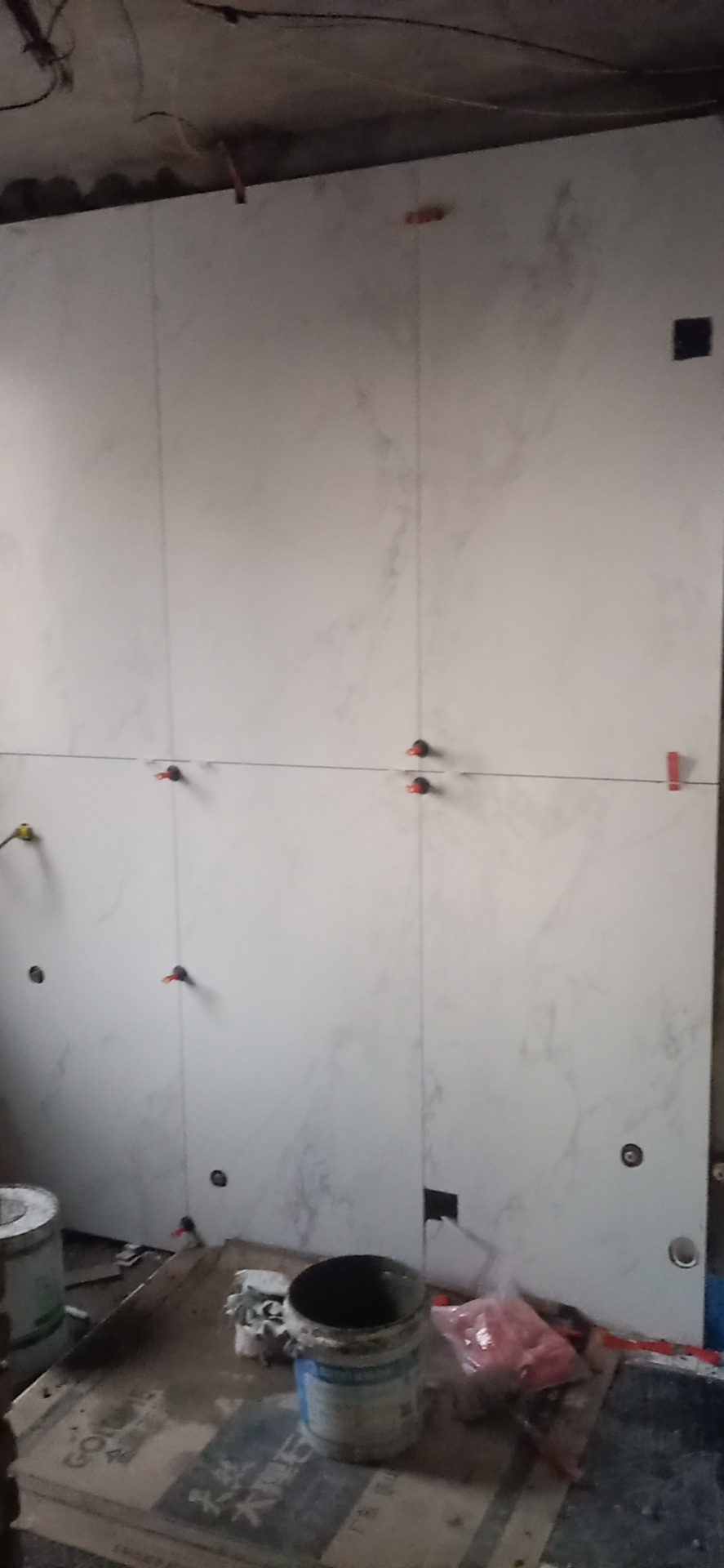 瓷砖修补找啥样的工人好(瓷砖修补找啥样的工人好呢)